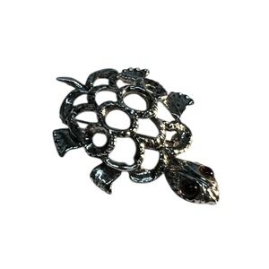 Silver Tone Turtle Tortoise Brooch Pink Cabachon Eyes Quirky Artsy Reptile Kitch